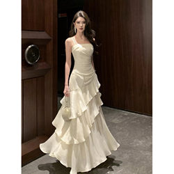 French-Style Pure White Spaghetti Strap Dress for Women, Summer 2026 New Model, High-End Elegant Waist-Cinching Stunning Long Dress