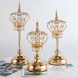 Light Luxury Wind Crown Candlestick French Retro Aromatherapy Ornaments Crystal Romantic Candlelight Dinner Decorations Photo Props