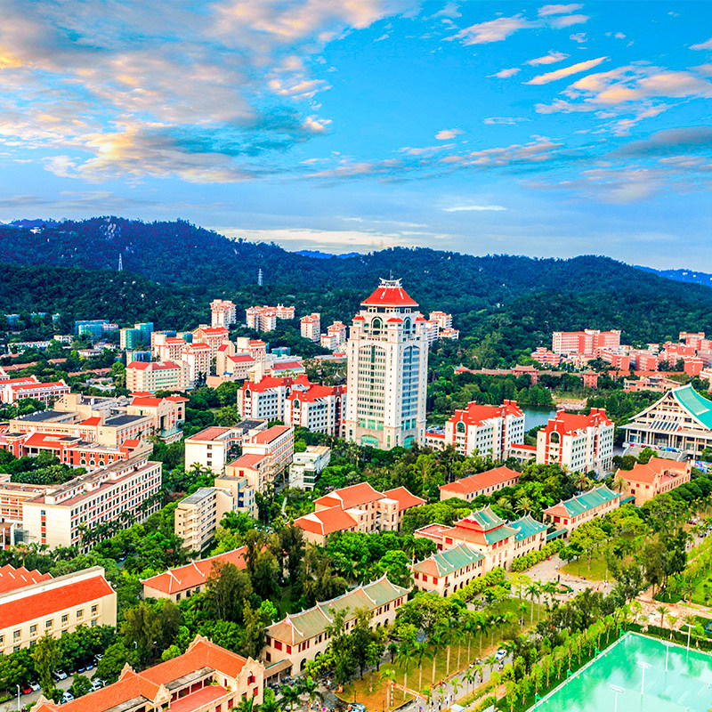 厦门市区经典线路南普陀演武大桥沙坡尾胡里山炮台跟团一日游