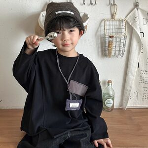 
Muchenjia's new spring clothing 2026 boys' irregular long-sleeved T-shirts for small and medium-sized children patched raw edge tops bottoming shirts