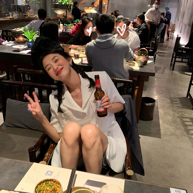 luoluo-gongjie-white-small-suit-women-s-high-end-suit-jacket-short