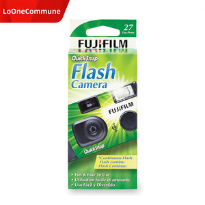 
Spot American version of Fuji QuickSnap disposable film point-and-shoot film camera 27 pictures forward in August 26