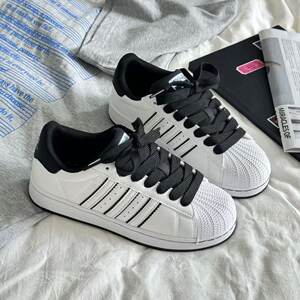 
Yue Lake 2025 New Original Versatile Classic Popular Men's and Women's Shoes Casual Trendy Fashion Car Stitched Skateboard Shoes