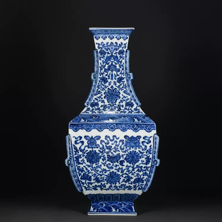 清乾隆青花莲托八宝纹出戟方瓶古玩古董回流瓷器艺术品收藏2305