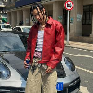 
2025 Li Cheng collaborative style pu leather red short wide lapel jacket leather jacket trendy