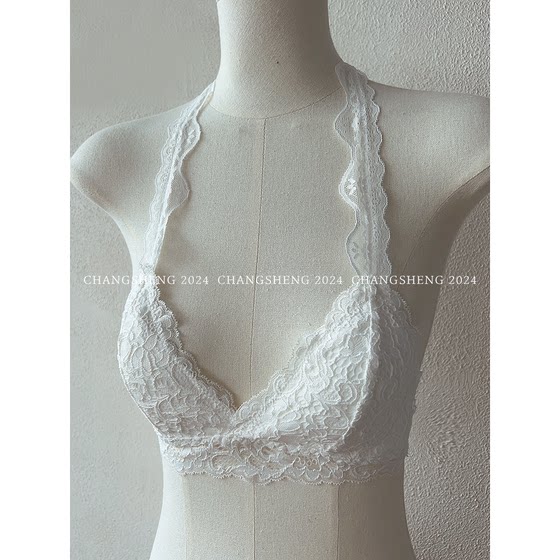 
Changshengjian halter vest wavy lace girl thin triangle cup pure French lace lingerie bra