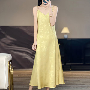 
Light luxury high-end acetic acid satin jacquard Chinese style suspender dress with women's temperament French style base A-line long skirt