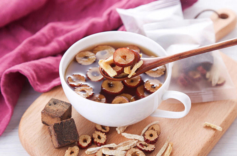 小姐姐的养颜美食,补气血助你吃出好容颜(图3) 小姐姐的养颜美食,补气血助你吃出好容颜(图3)