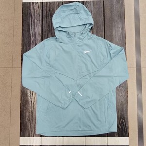 
Nike Nike men's spring and autumn sports running training woven water-repellent hooded jacket sun protection jacket FB7541