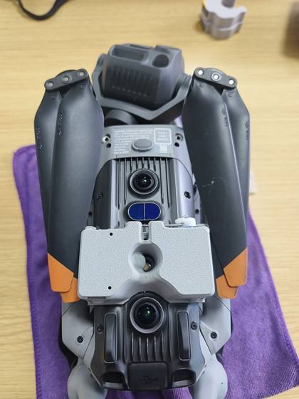 
Jingwei 4t pull-out thrower, rear-mounted airdropper, no need to disassemble the rescue releaser for installation and storage