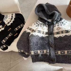 
Children's jacquard sweater men's thickened 2025 winter new children's sweater trendy baby hooded jacket women's quilted