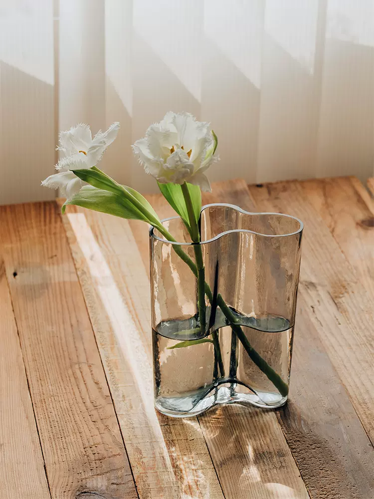 北欧风格芬兰湖泊花瓶小红书网红博主同款不规则