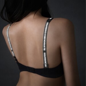 
2 pairs of Evolution support materials, beautiful back bra straps, sexy one-shoulder straps, bra straps