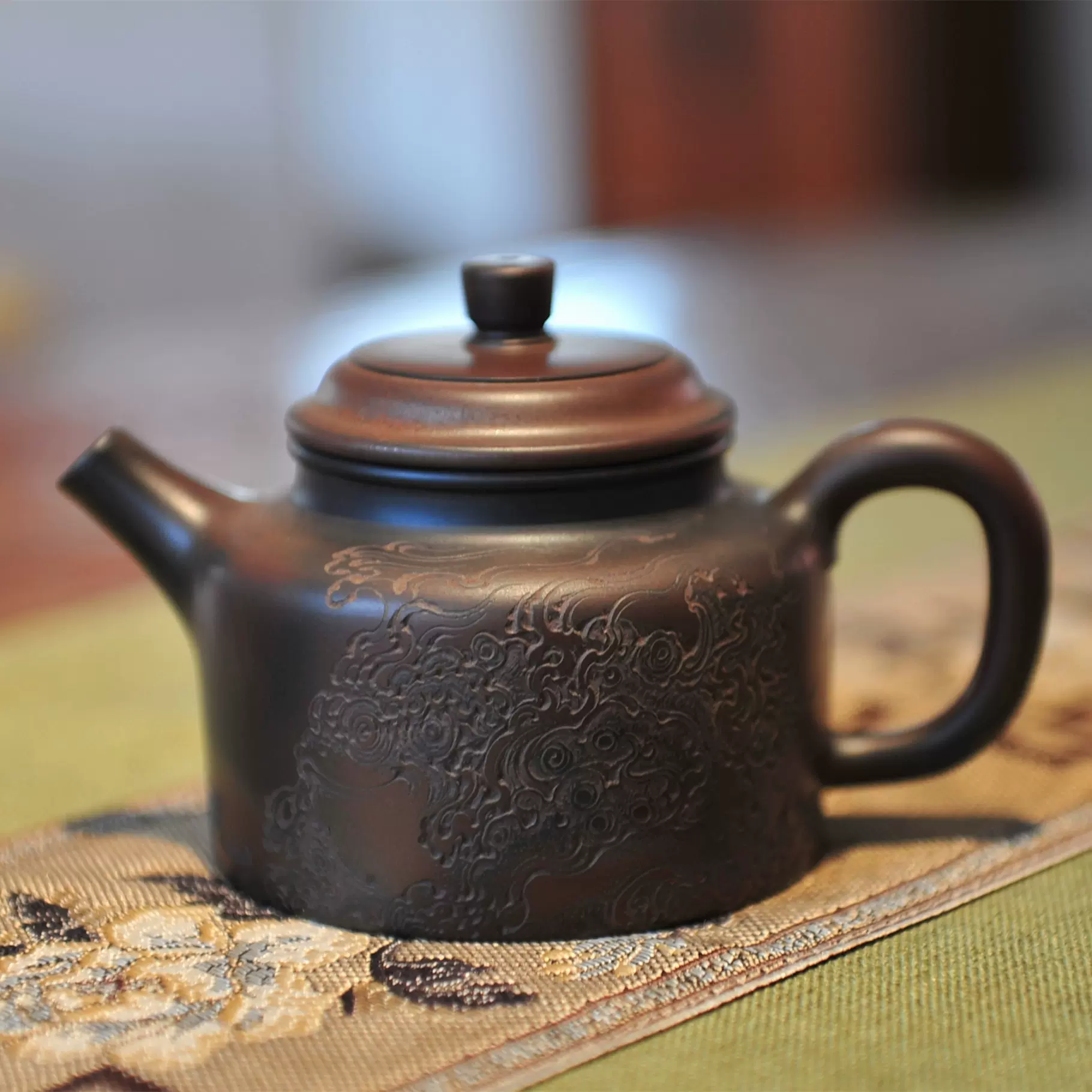 中国古美術・原鉱清水泥大紅袍紫砂壺・底款：顧景舟 范曽・紫砂壺・急須・茶壺・茶道 中国古美術・原鉱清水泥大紅袍紫砂壺・底款：顧景舟 范曽・紫砂