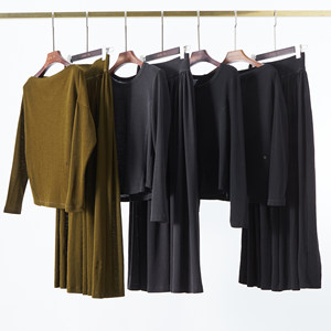 针织精纺羊毛套装 高腰大摆半身裙 一字领 圆领长袖修身T恤