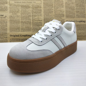 
Removed from the cabinet, genuine leather suede cowhide thick-soled casual sneakers, white shoes, round-toe moral training shoes, spring and autumn versatile women's shoes