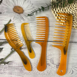 Wide-Tooth Comb, Large-Tooth Comb, Thick-Tooth Comb for Combing Hair and Washing, Durable and Unbreakable, Household Use, Special for Curly Hair, Anti-Static, Thickened