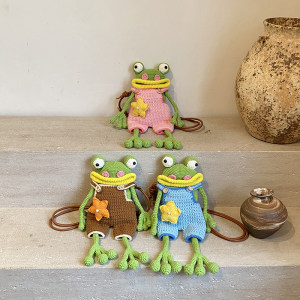 
Finished bag frog big mouth mobile phone bag handmade crocheted wool bag cute sausage mouth bag shoulder crossbody bag