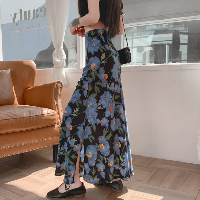 Summer beautiful skirt for women printed chiffon long skirt 2025 new vacation style A-line fish tail hip skirt
