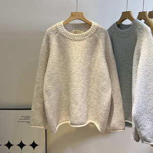 
New simple curly round neck pullover sweater for women in autumn and winter lazy style loose soft and high-end knitted top