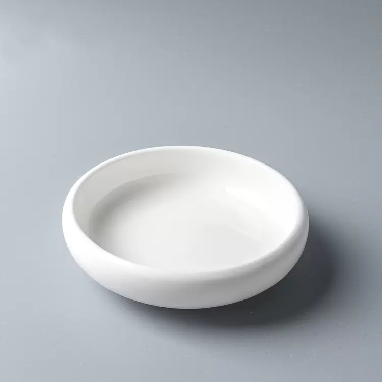 小食碟白色陶瓷韩式泡菜碟日式凉菜碟酱料碗广式茶点小吃碟凤爪碟