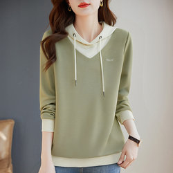 Hooded Sweatshirt for Women, Spring 2026 New Style, Large Size, Color-Blocking, Fake Two-Piece Top, High-End, Age-Reducing Women's Hoodie