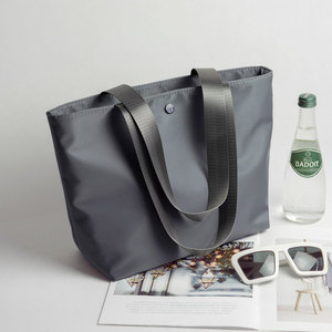 
Simple shoulder bag 2026 new women's bag water-repellent nylon bag work and class bag large capacity tote bag