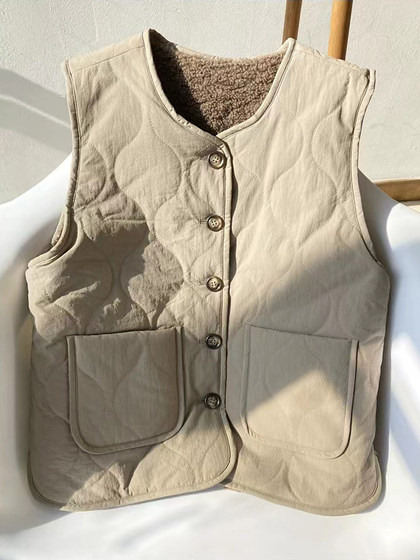 
quilted lamb fur vest vest for women in autumn and winter loose large pockets with outer vests and two sides of design horse clip jacket