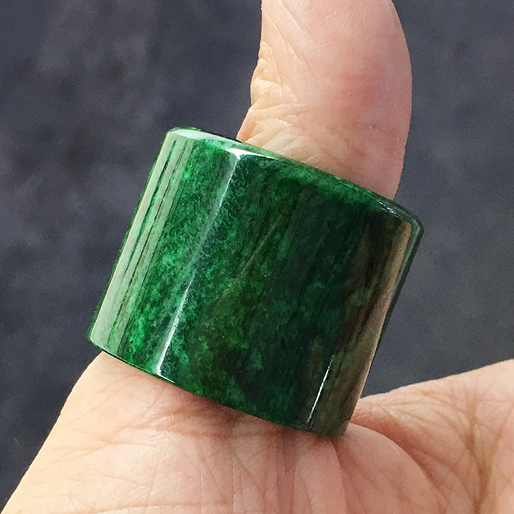 天然ミャンマーエメラルドハンド 天然ミャンマーエメラルドハンド