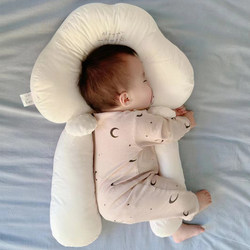 Baby Shaping Pillow, a Sleep Aid for Babies to Lie down and Fall Asleep Independently, Head Shape Correction Pillow, Newborn Soothing Pillow