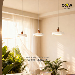 Medieval Style Restaurant Chandelier Walnut Color Dining Table Bar Lamp High-End Designer Lighting Retro Champagne Chandelier