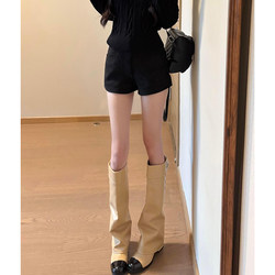 Black Fleece-Lined Shorts for Women, Spring 2026 New Style, Petite High-Waisted Slimming American Style Hot Girl A-Line Hip-Hugging Hot Pants