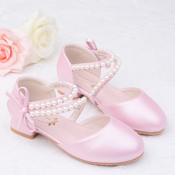 
Children's high heels, girls' princess shoes, pink toe-toe sandals with dress, host little girl's pearl leather shoes