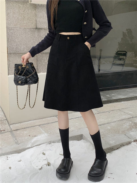 Hip-covering umbrella skirt slim retro corduroy skirt for women's autumn and winter large size high waist pocket mid-skirt versatile A-line skirt