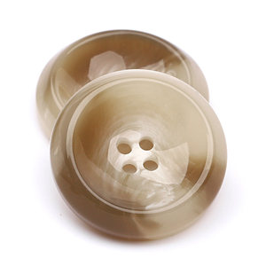 Resin button high -end cashmere sweater pajamas round buckle black coat female buckle suit woolen woolen woolen men's buckle
