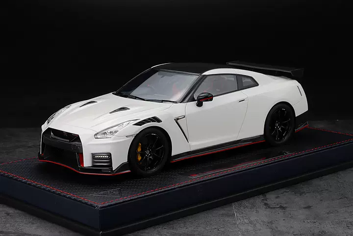 Make up 1:18 日产尼桑GTR R35 Nismo 2020 珠光白树脂汽车模型-Taobao