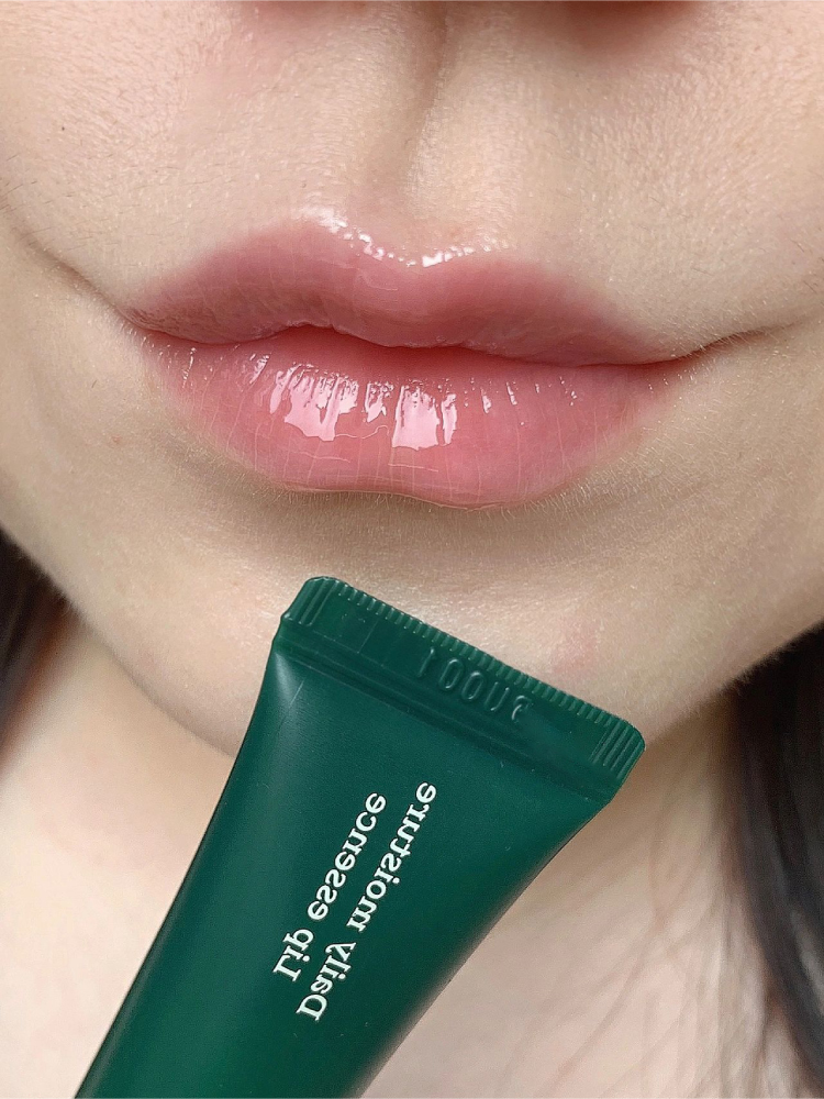 Lobany リップバーム - 保湿＆リップケア