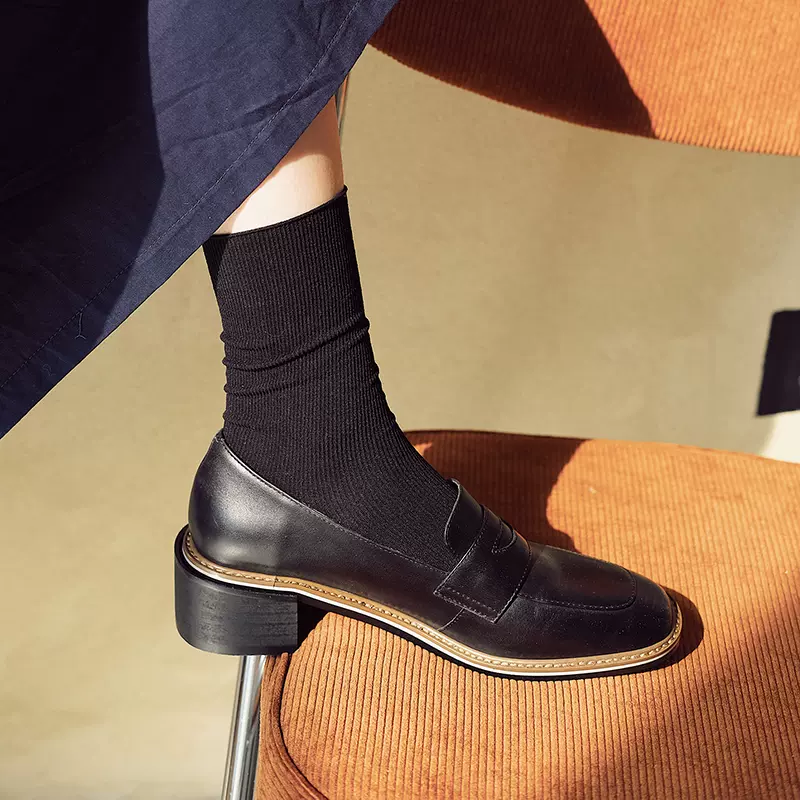 女神降临同款单鞋女文佳英方头中跟皮鞋英伦风真皮林周京乐福鞋女