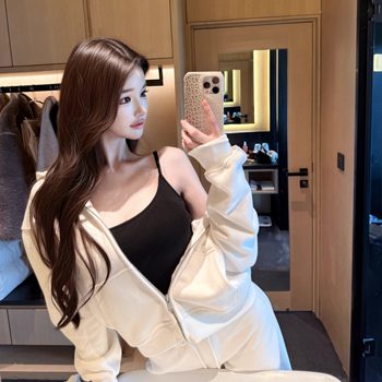 
Han Yujia thickened chest padded cashmere brushed camisole
