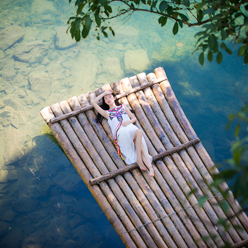 含动车票桂林阳朔旅游3天2晚漓江竹筏遇龙河银子岩象鼻山跟团游