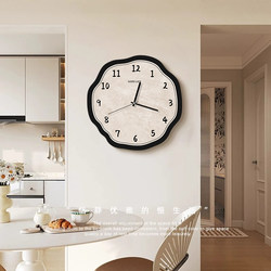 Cream-Style Living Room Decorative Painting 2025 New Model High-End Silent Punch-Free Wall Clock Simple and Stylish Dining Room Clock