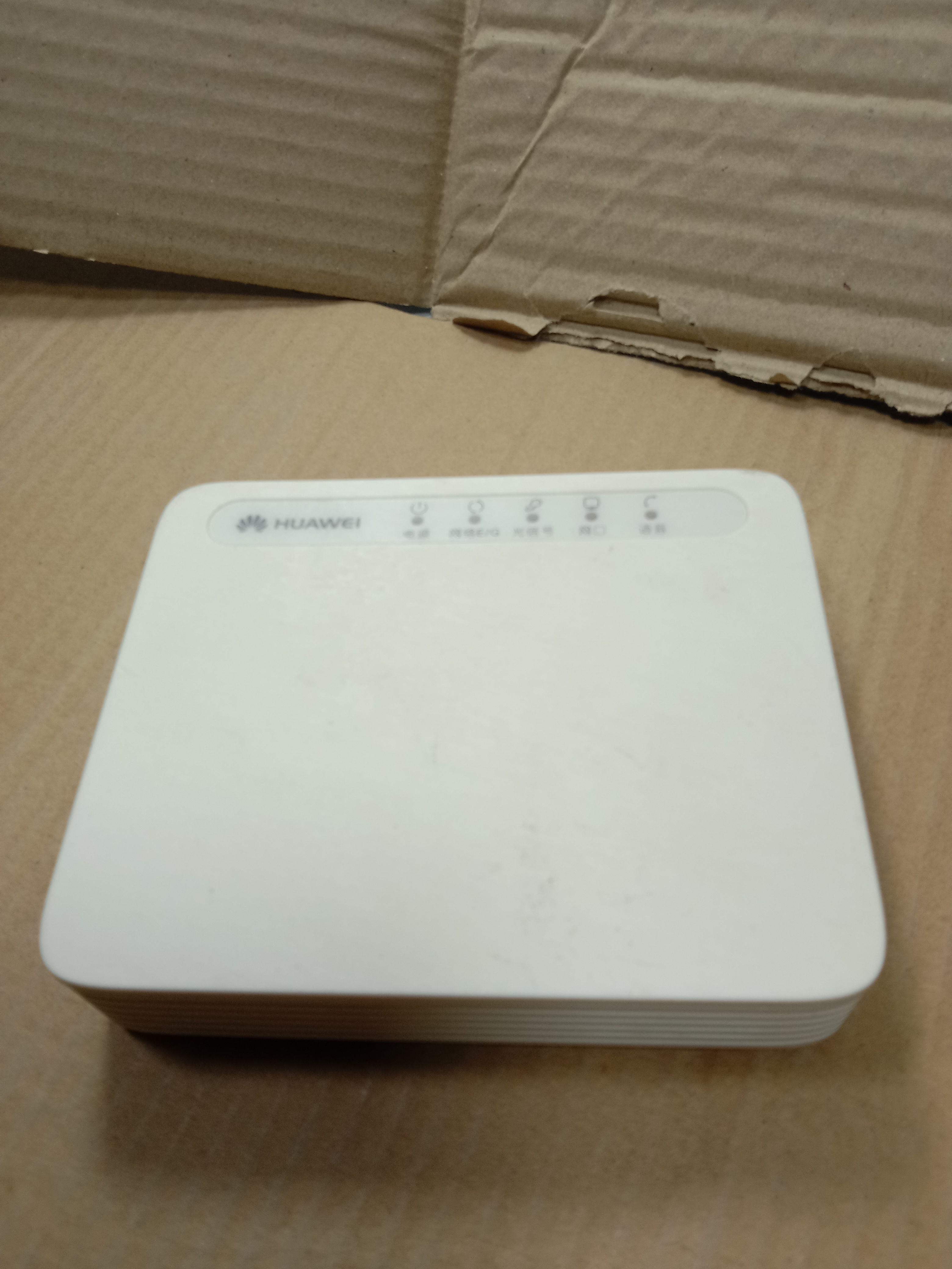 HUAWEI HUAWEI ECHOLIFE HG8110 GPON ONU ǥȭ     ϼ.