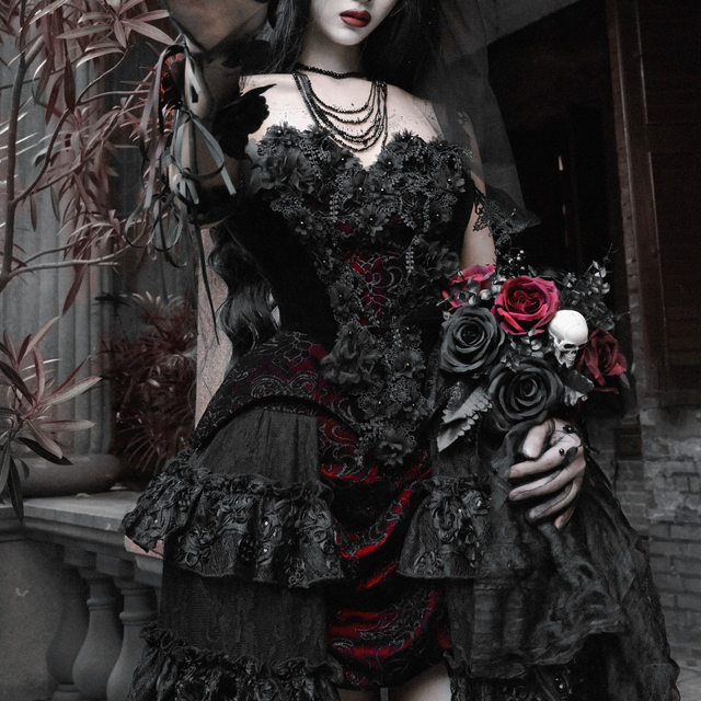 Blood supply original castle thriller scarlet gothic velvet corset tube top Christmas and winter