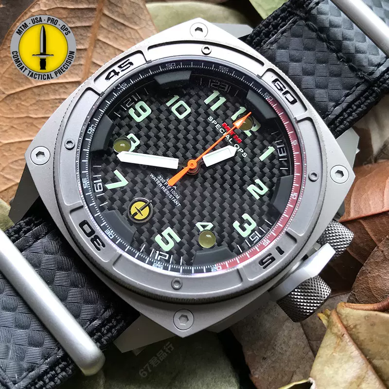 MTM 猎鹰充电男士户外硬核手表自发光大表盘腕表100M潜水