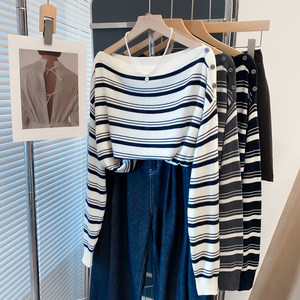 
One-line collar striped sweater women's bottoming shirt 2026 spring and autumn new pullover loose outer knitted sweater foreign style top