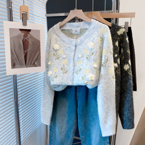 
Handmade round neck sweater jacket for women 2025 autumn and winter new loose lazy style top thick knitted cardigan