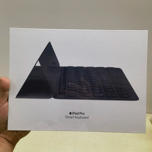 
Suitable for iPad 7/8/9th generation/10.2-inch/10.5-inch/AIR3 Apple original A1829 smart keyboard