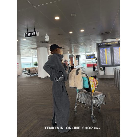 
Eleven Stone Warm Winter Set Polar Fleece Zipper Stand Collar Sweatshirt Loose A-Line Long Skirt Casual Suit II