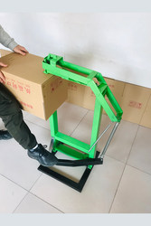 Carton Bottoming Machine 3518 Type 2818 Foot-Operated Stapling Machine for Carton Bottoming, Banana Box Bottoming, Carton Binding