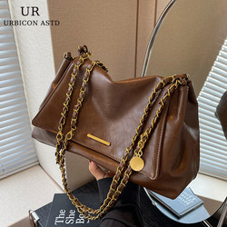 High-End Large-Capacity Bag for Women 2026 New Autumn and Winter Light Luxury Niche Crossbody Bag Single Shoulder Commuter Tote Bag